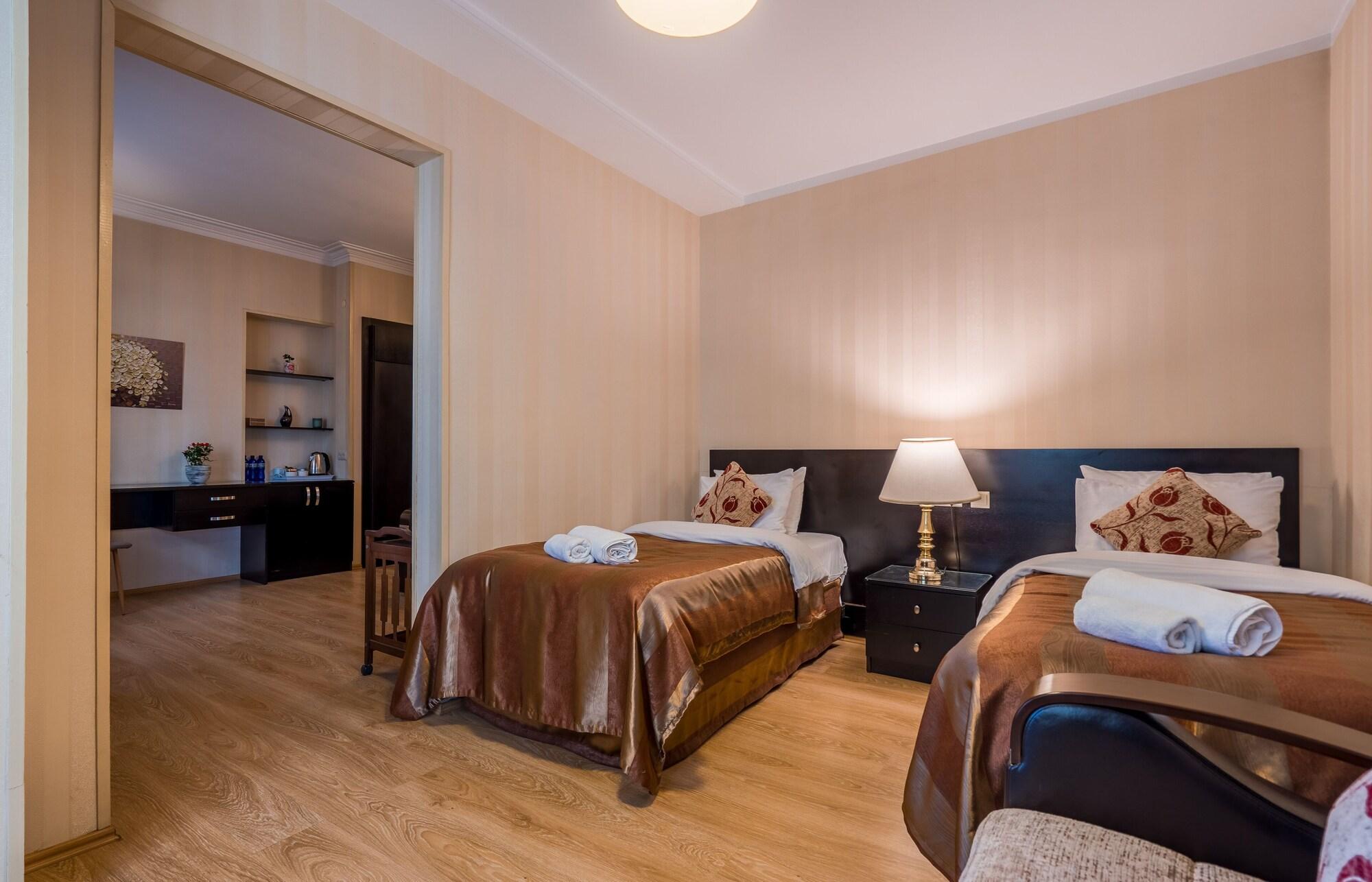 Iliani Hotel Tbilissi Extérieur photo
