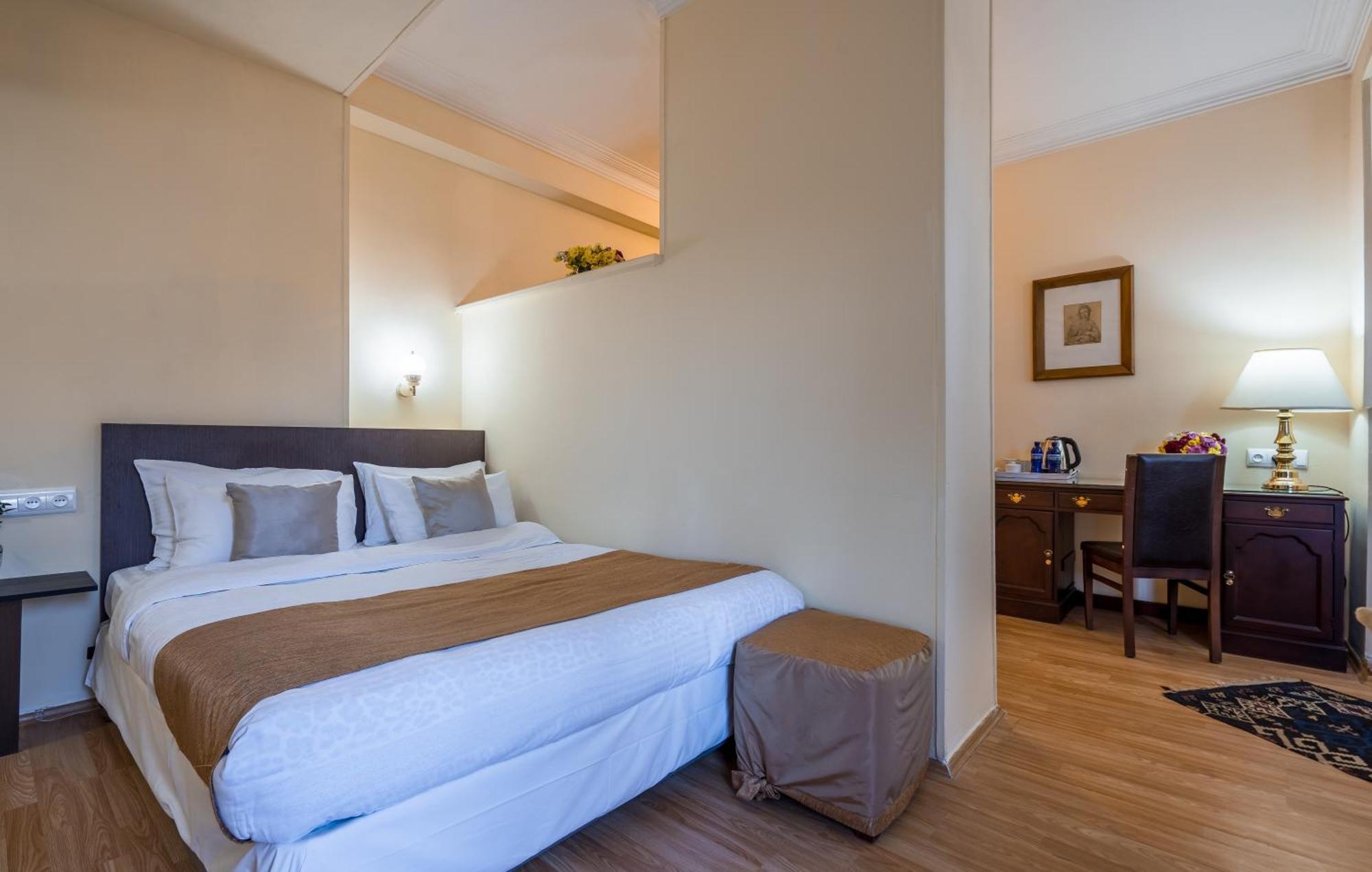 Iliani Hotel Tbilissi Extérieur photo